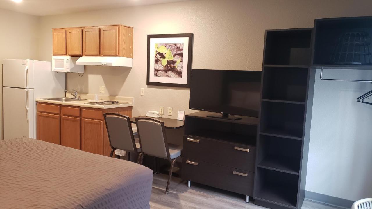 Woodspring Suites Kansas City Mission Merriam Zewnętrze zdjęcie